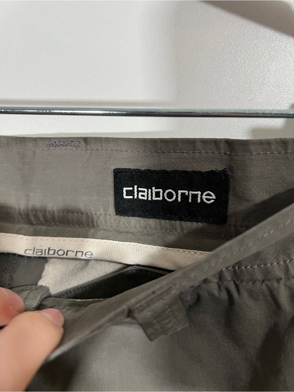 Vintage Claiborne Men’s Chino Trousers 29” Waist Taupe Gray - Picture 3 of 9
